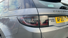 Land Rover Discovery Sport 2.0 D240 R-Dynamic HSE 5dr Auto Diesel Station Wagon